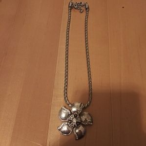 Fashion necklace